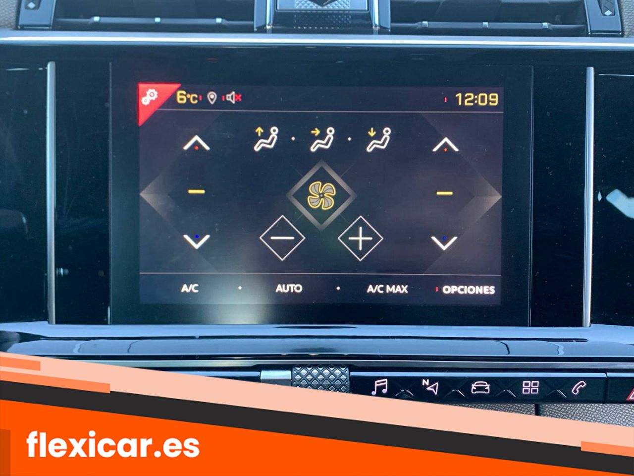 Foto DS Automobiles DS 7 10