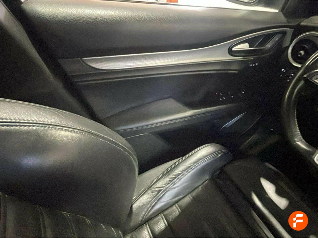Foto Alfa Romeo Stelvio 18