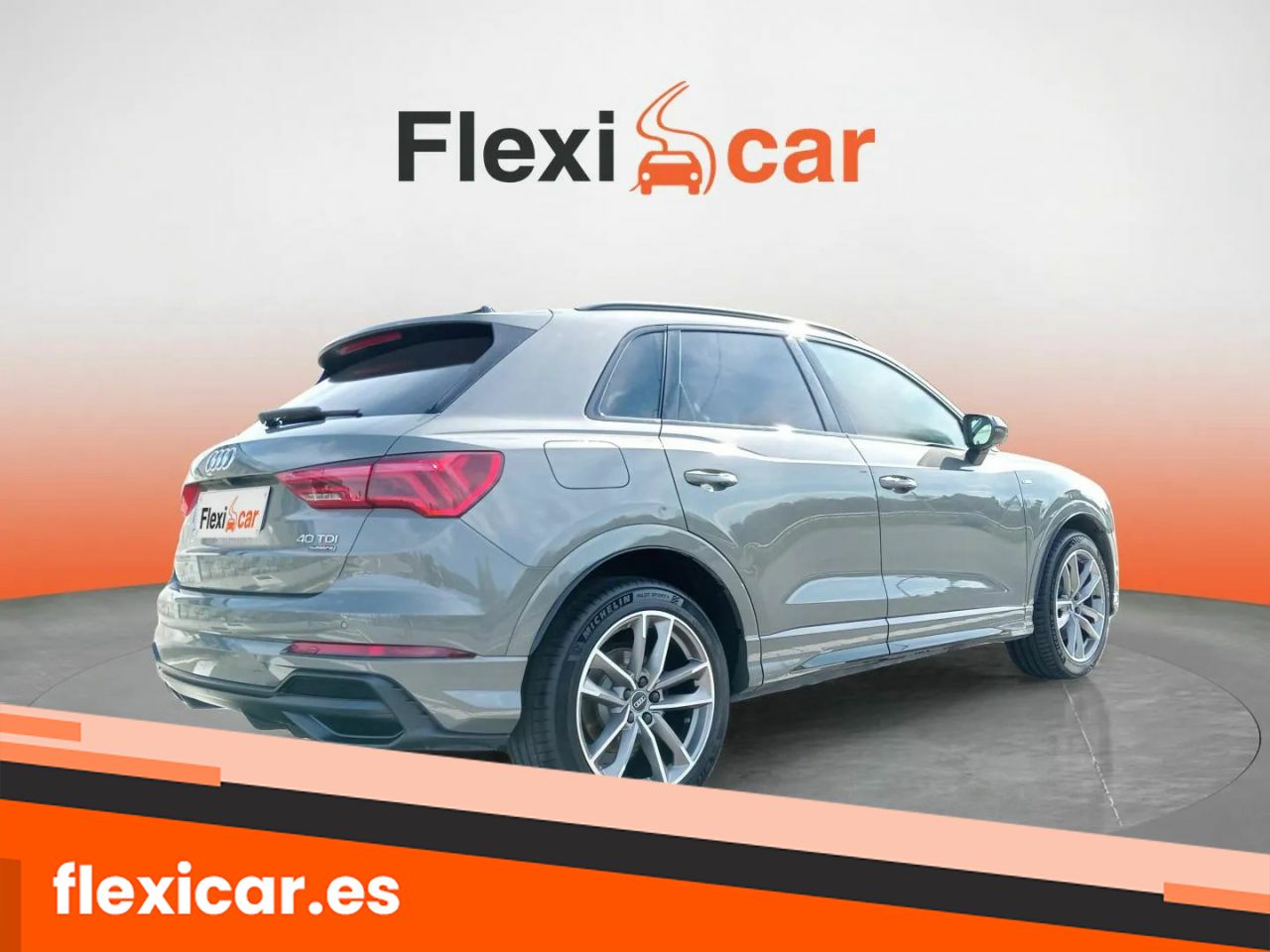 Foto Audi Q3 8