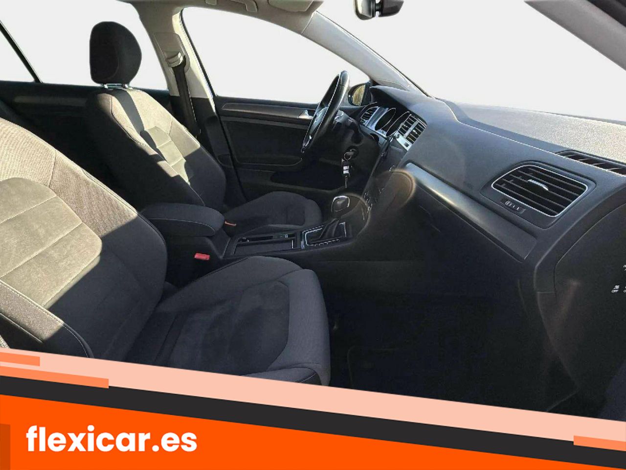 Foto Volkswagen Golf 15