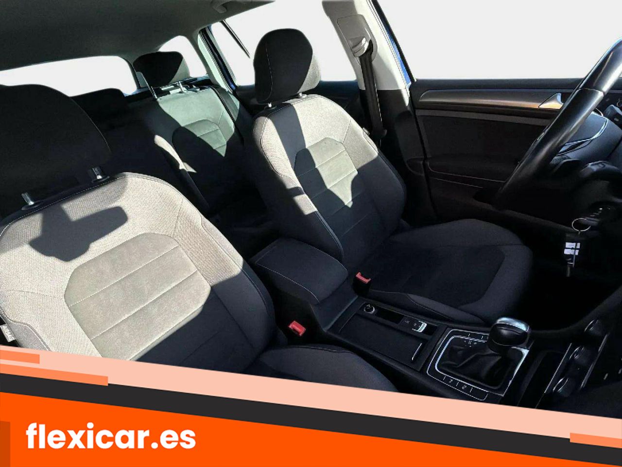 Foto Volkswagen Golf 16