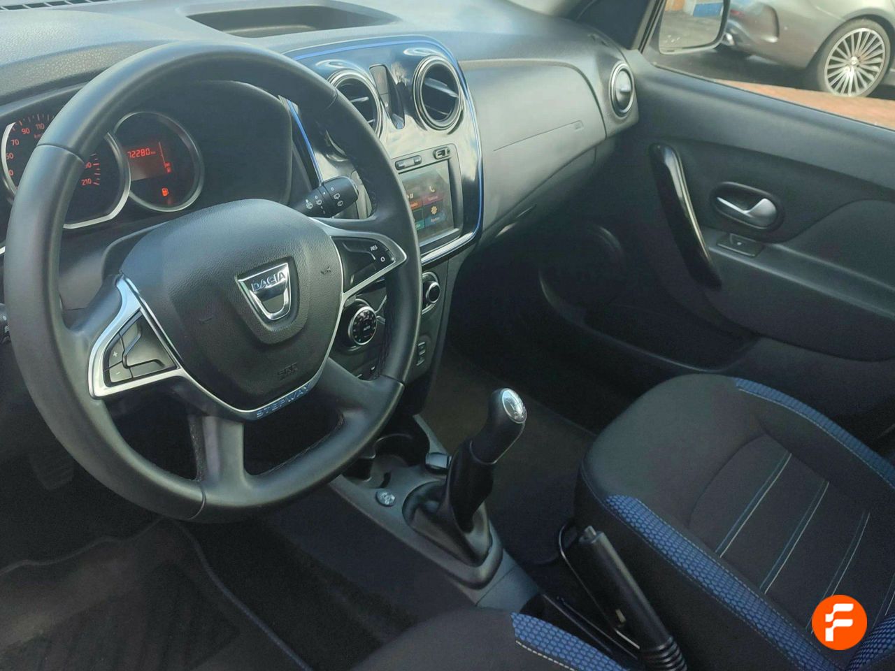 Foto Dacia Sandero 9