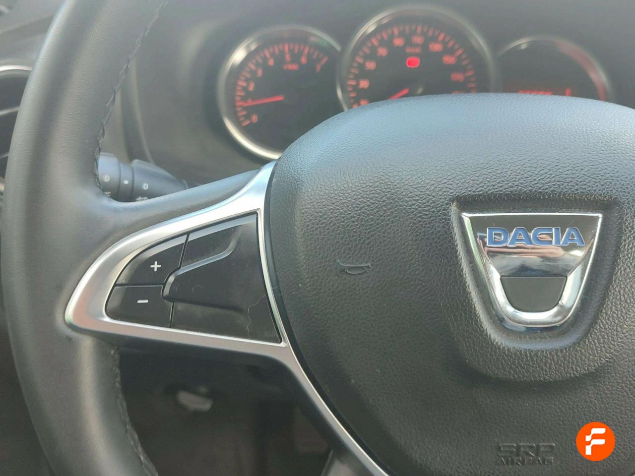 Foto Dacia Sandero 11