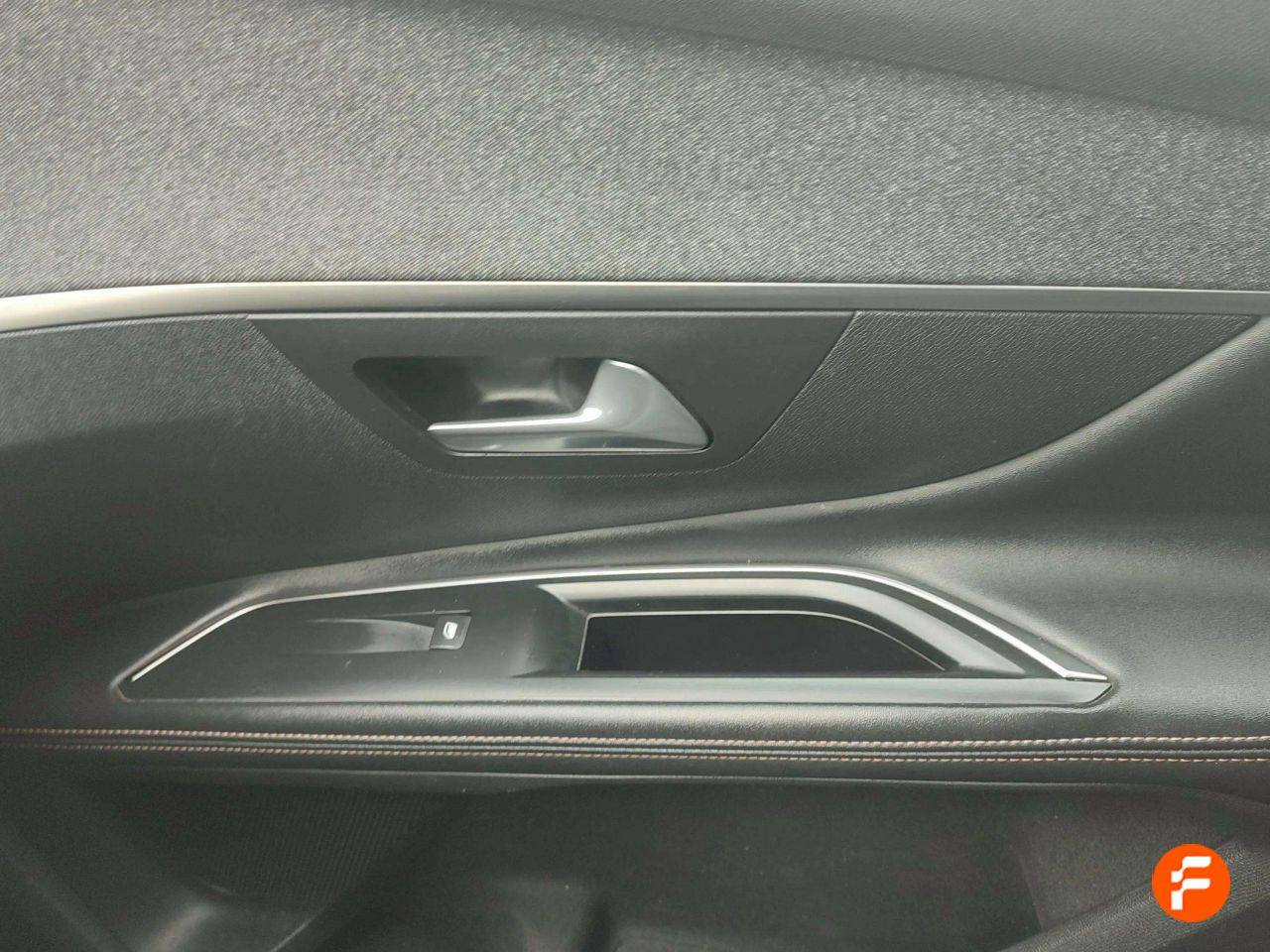 Foto Peugeot 5008 27