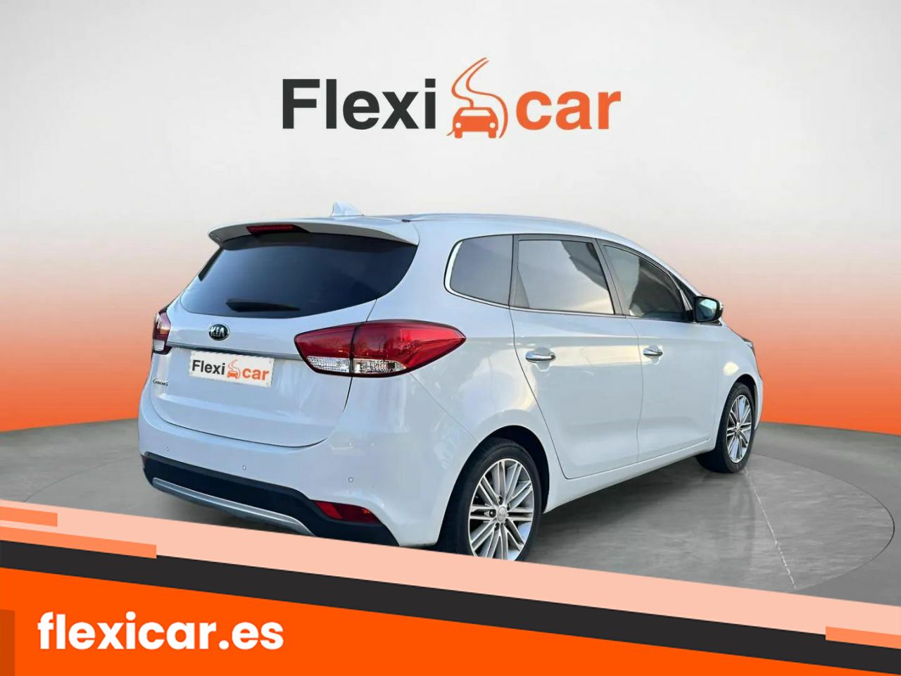 Foto Kia Carens 8