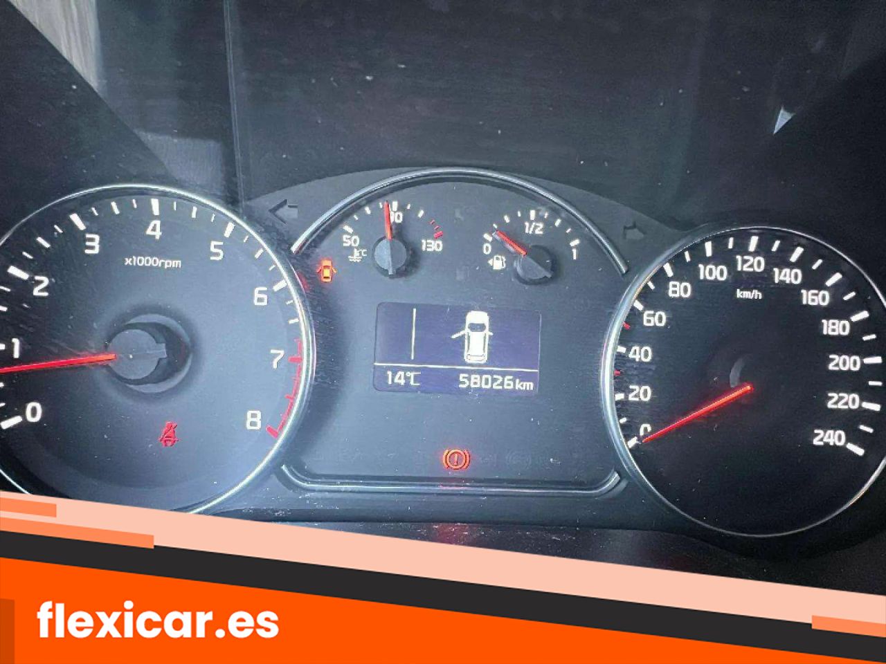 Foto Kia Carens 15