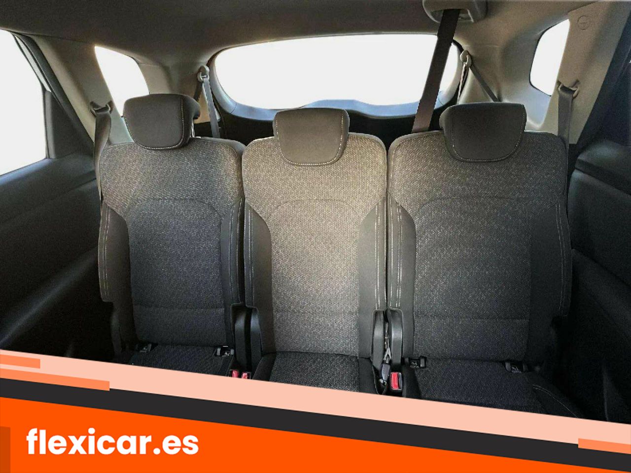 Foto Kia Carens 16