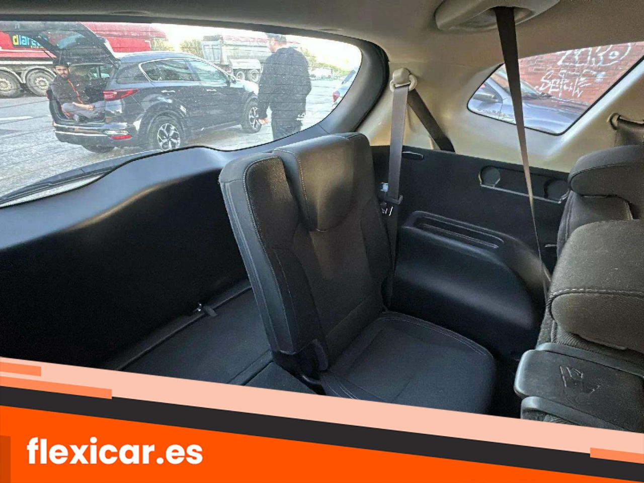 Foto Kia Carens 21