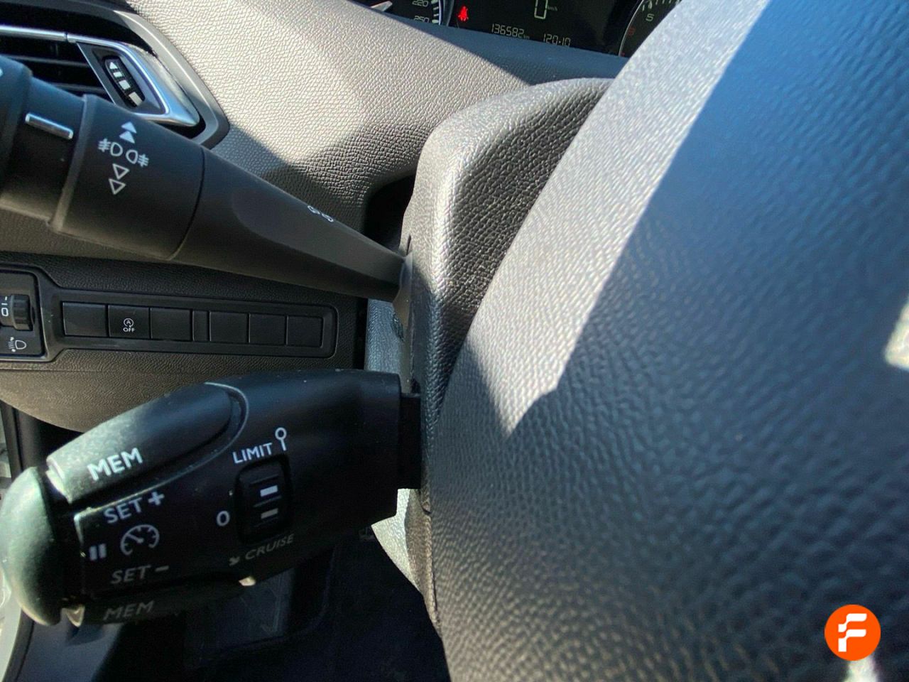Foto Peugeot 308 15