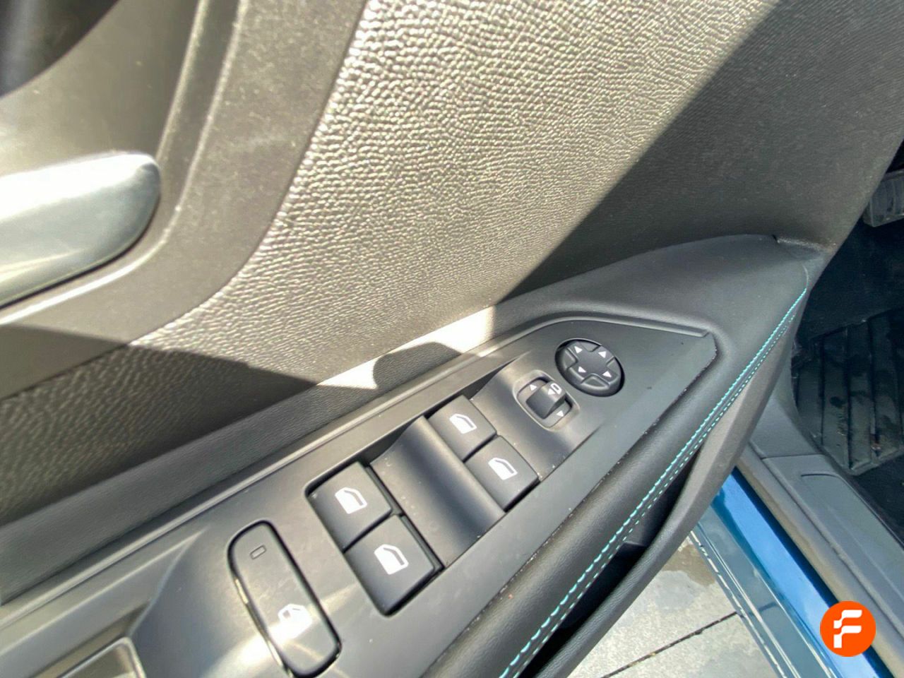 Foto Peugeot 5008 16