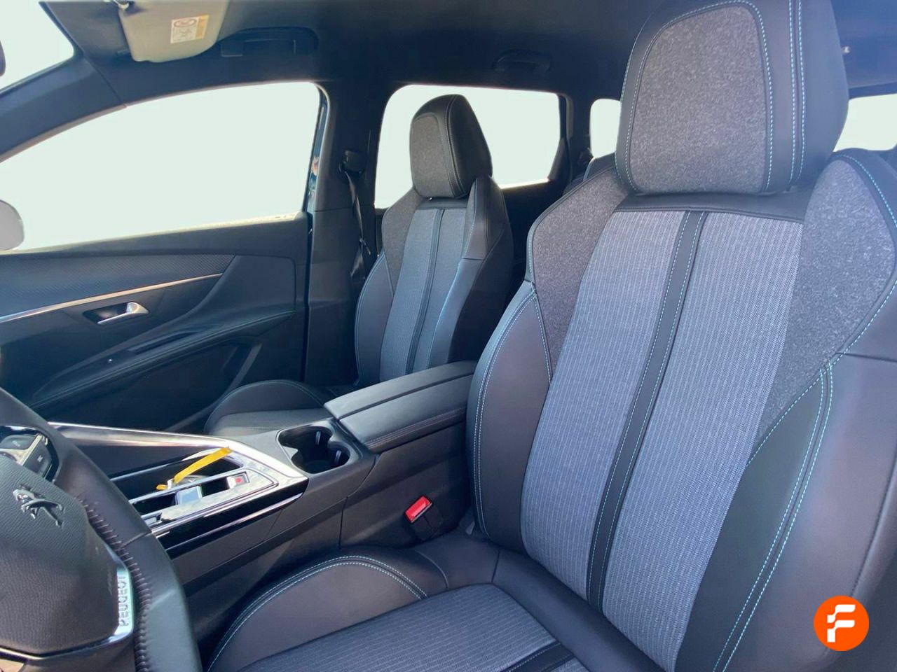 Foto Peugeot 5008 17