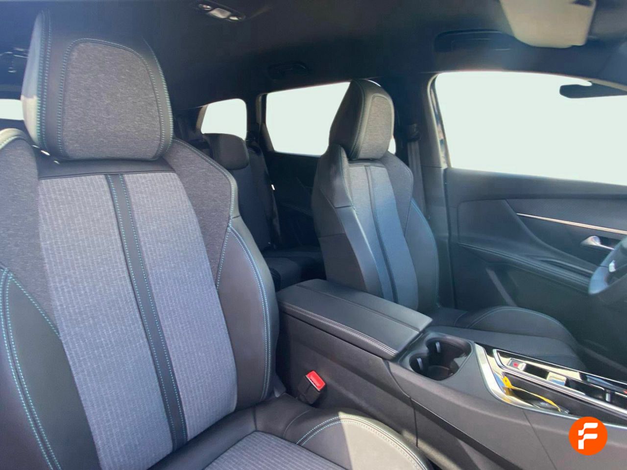 Foto Peugeot 5008 18