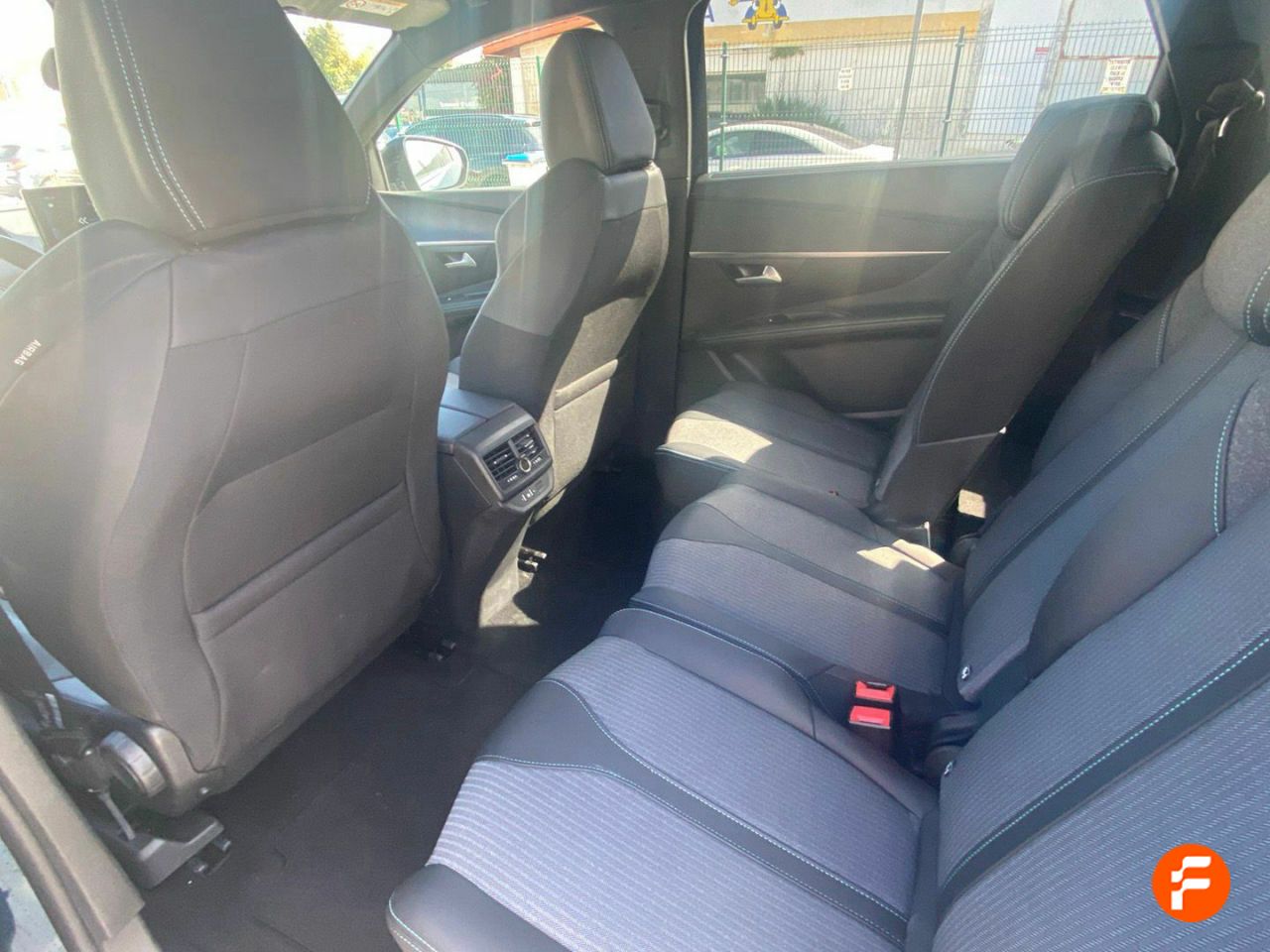 Foto Peugeot 5008 20
