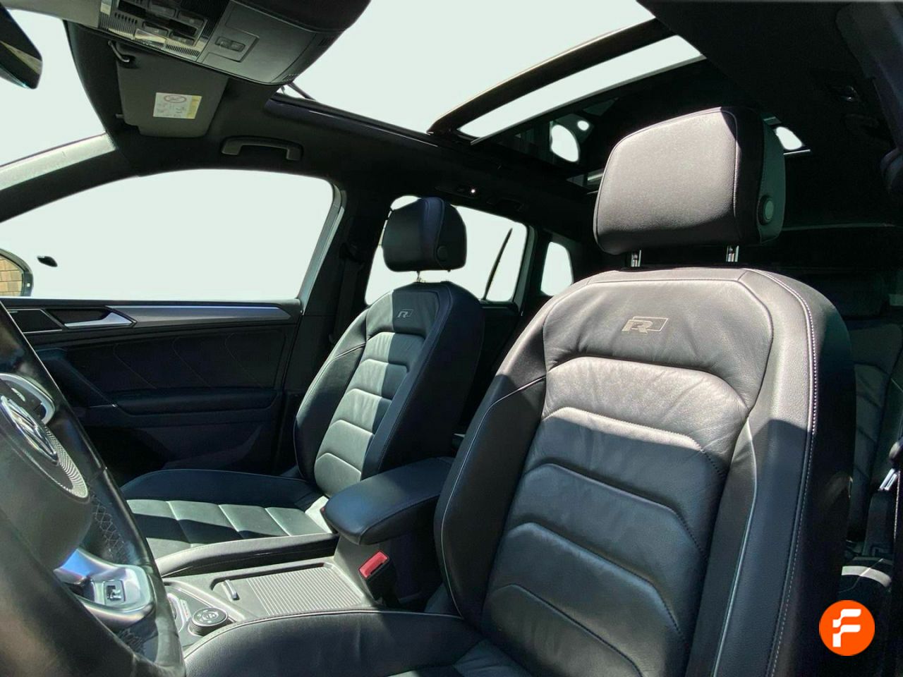Foto Volkswagen Tiguan 16