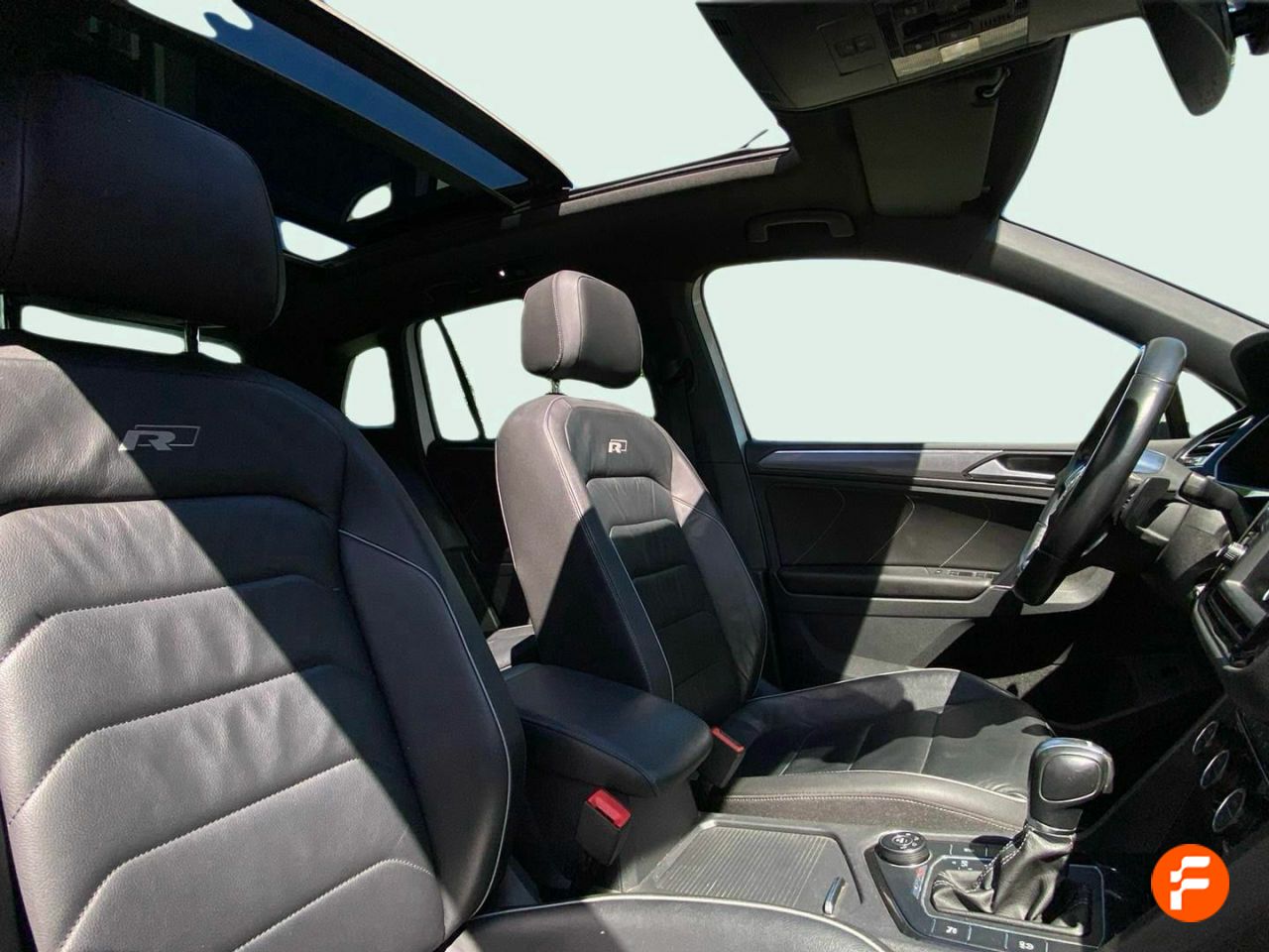 Foto Volkswagen Tiguan 17