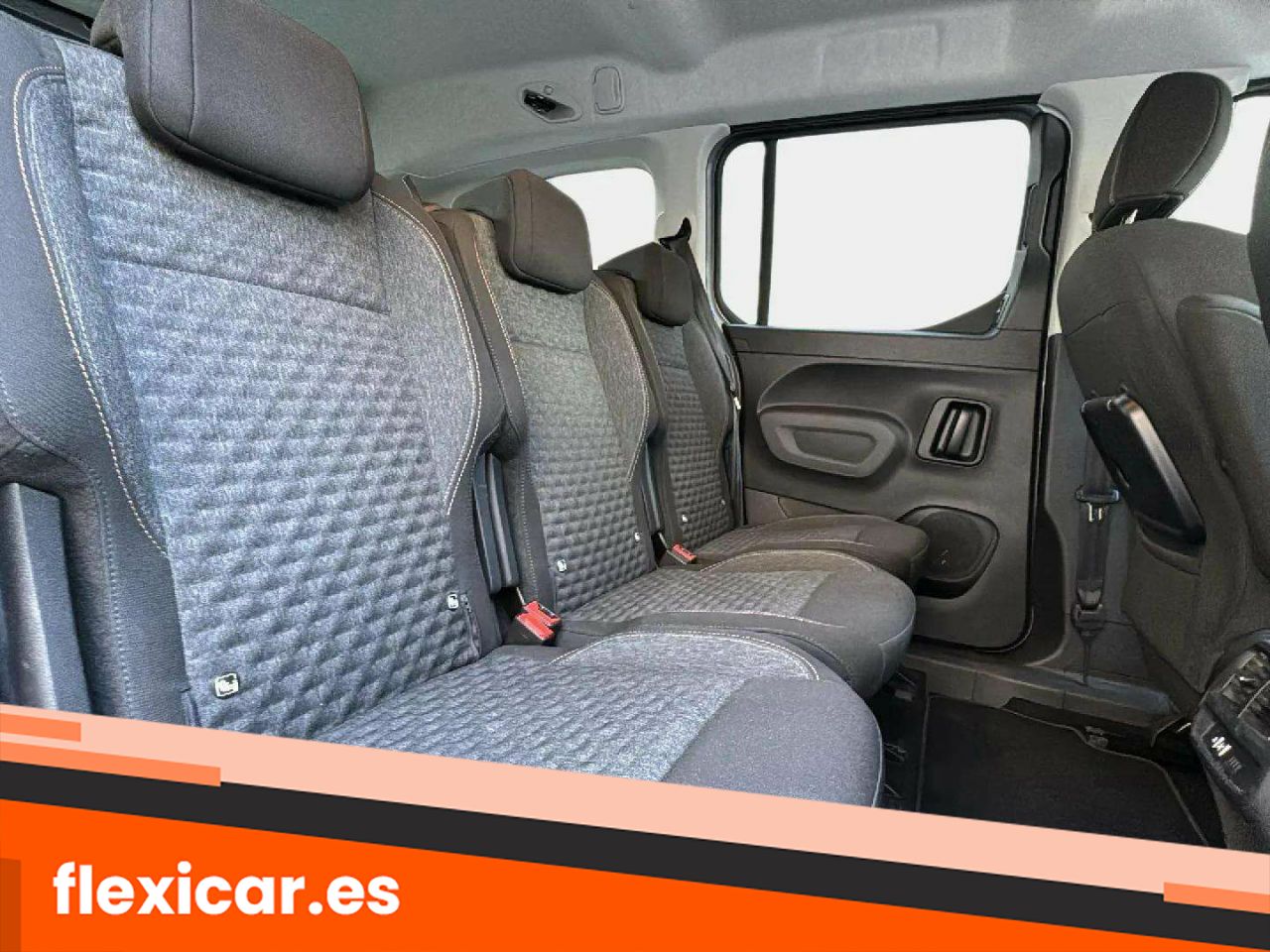 Foto Peugeot Rifter 16