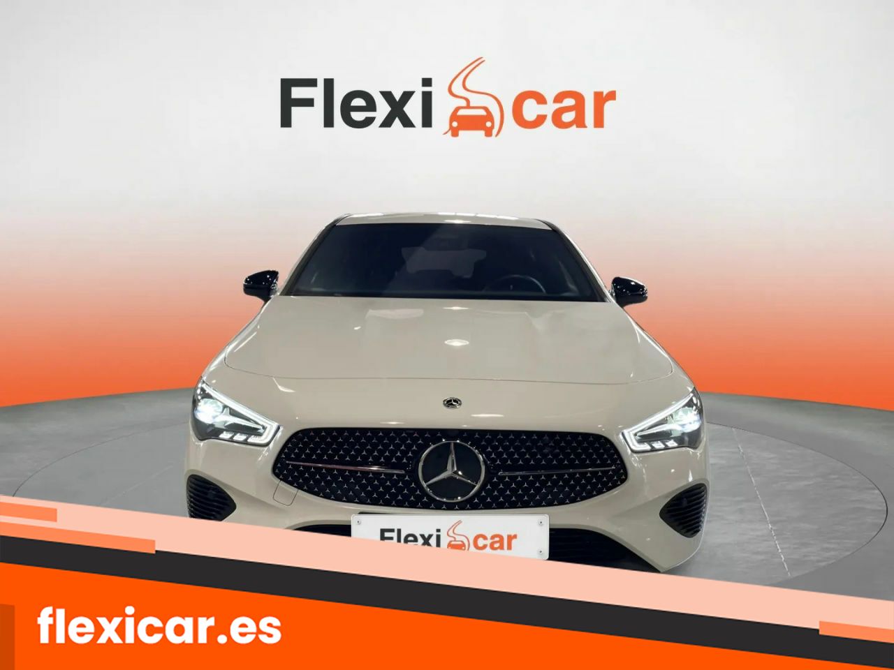 Foto Mercedes-Benz Clase CLA 2