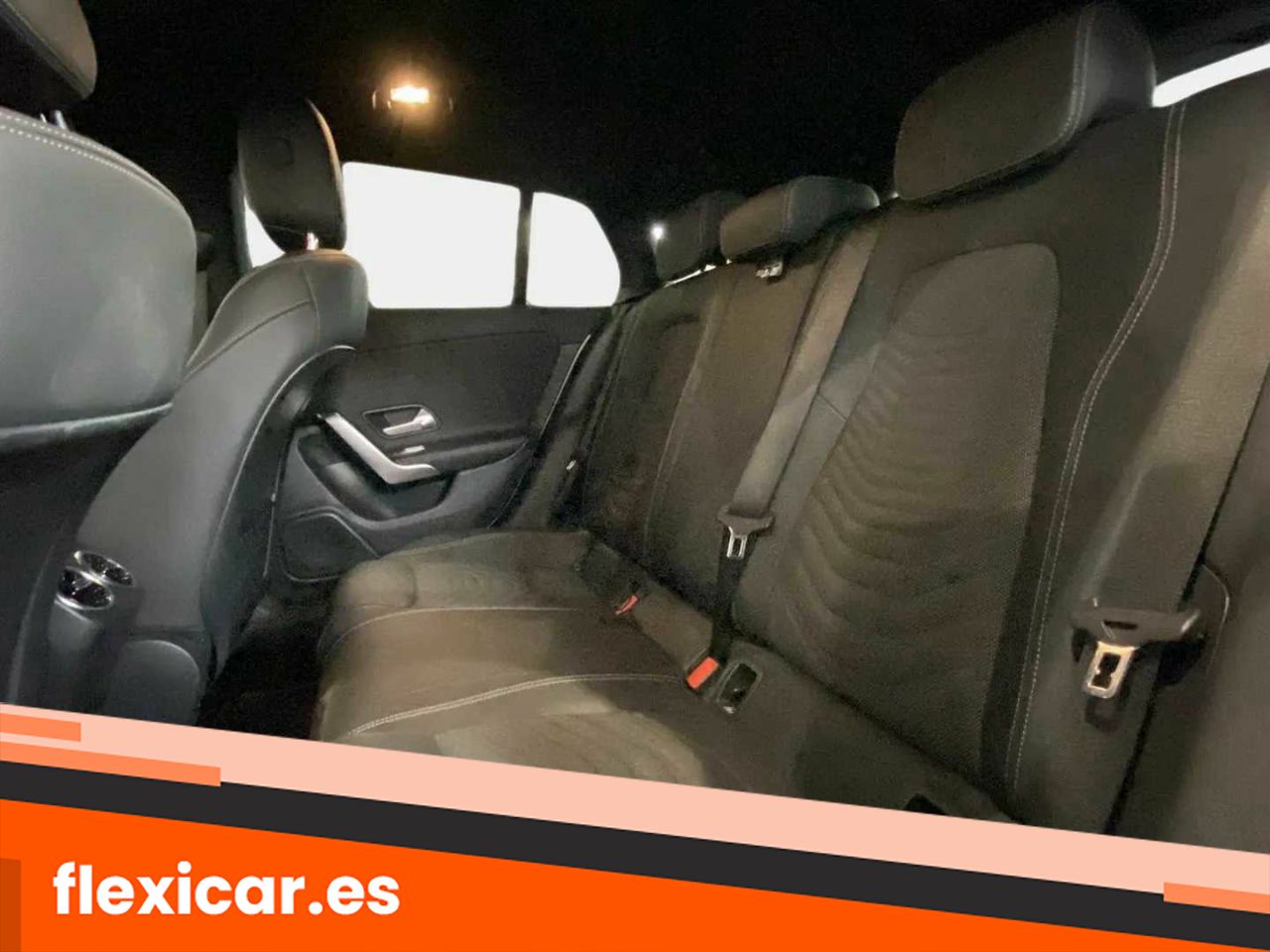 Foto Mercedes-Benz Clase CLA 17