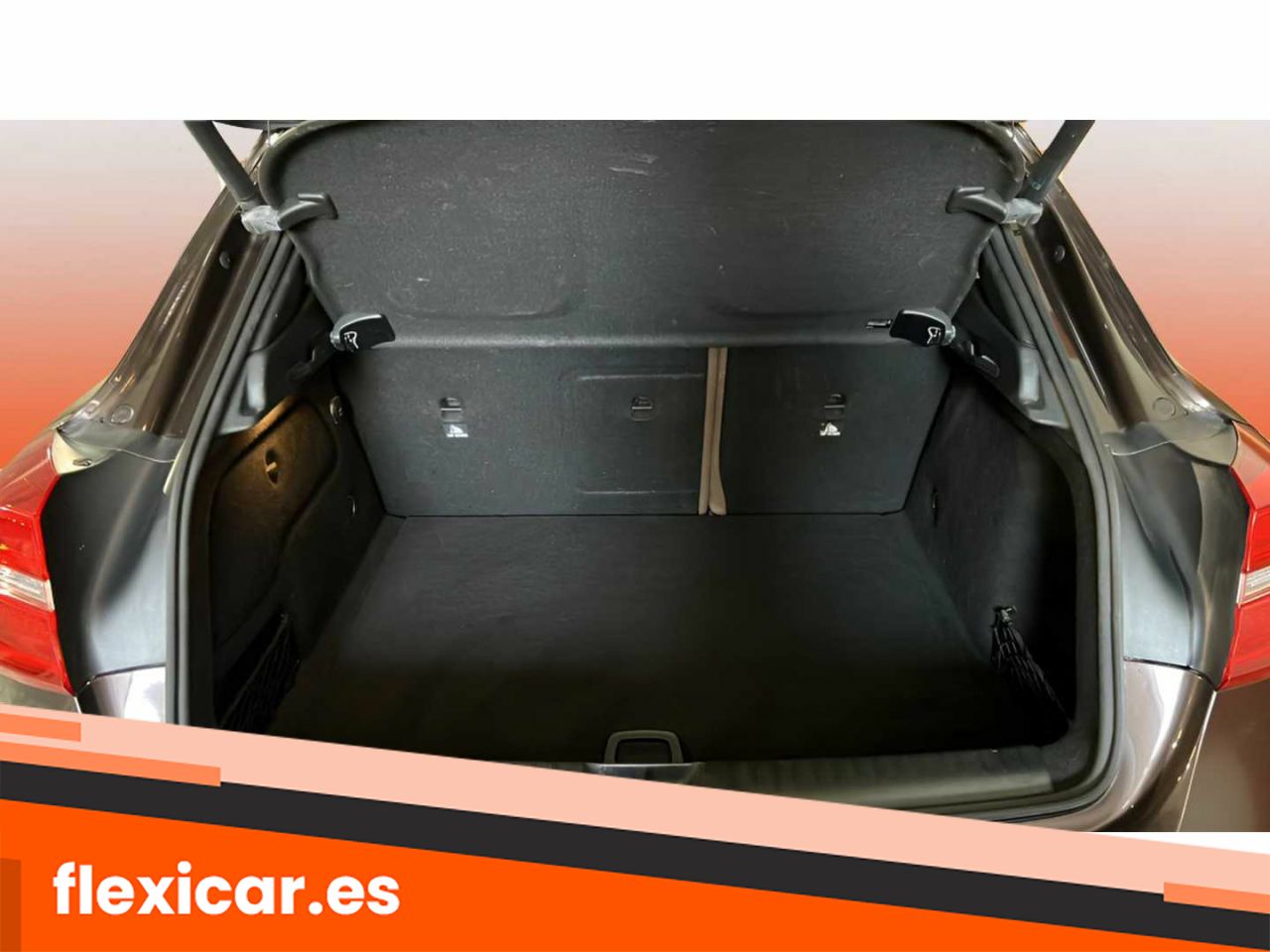 Foto Mercedes-Benz Clase GLA 10