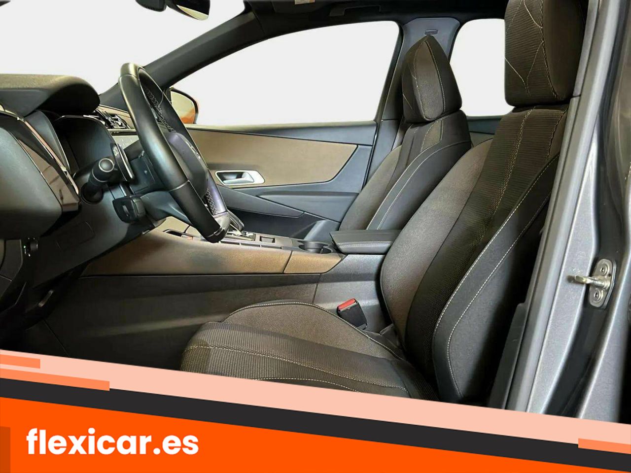 Foto DS Automobiles DS 7 12