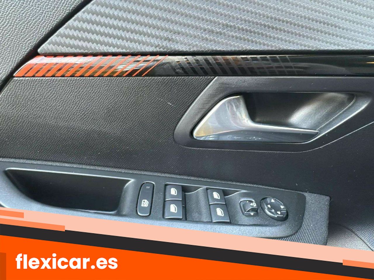 Foto Peugeot 208 25
