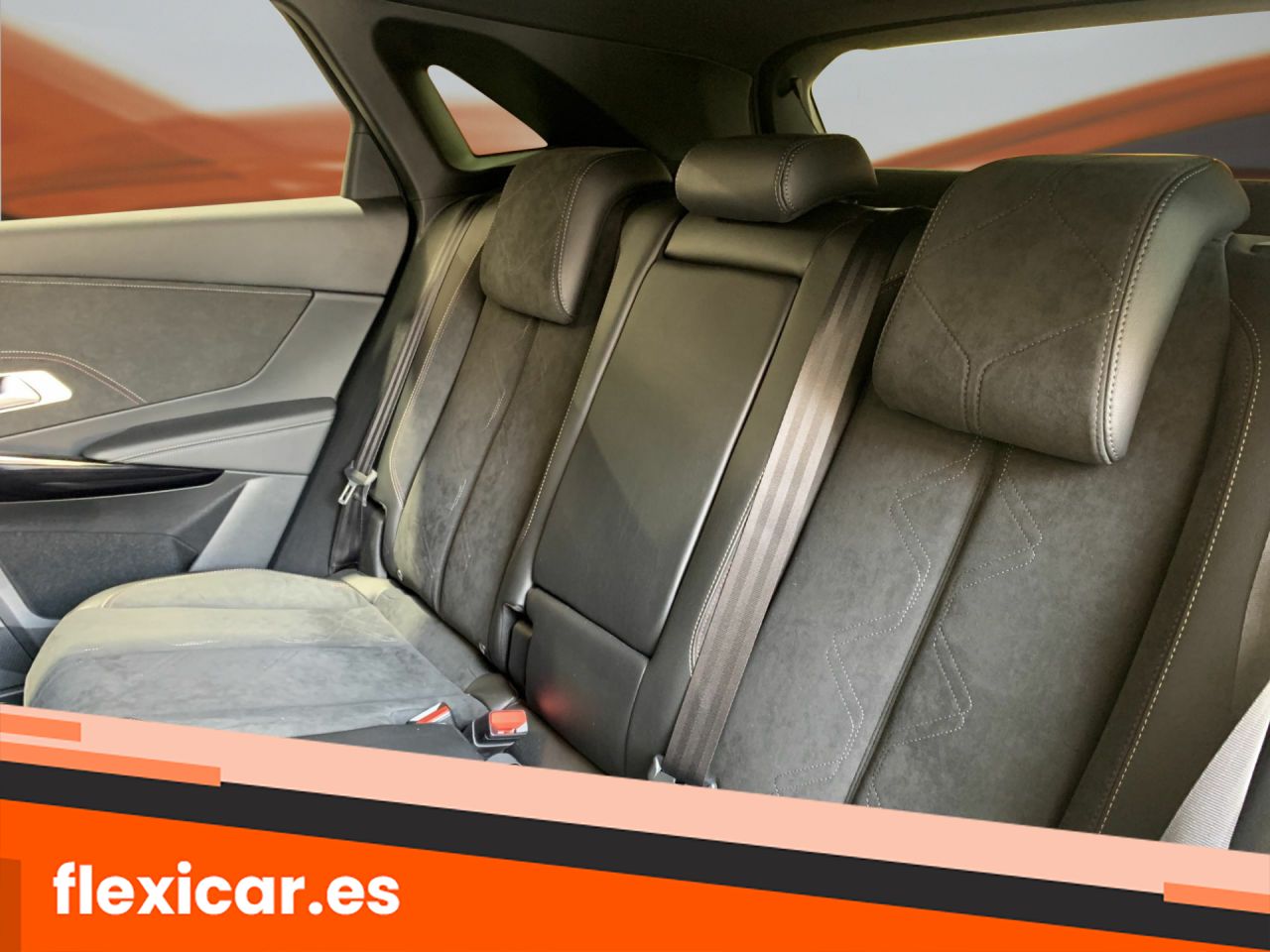 Foto DS Automobiles DS 7 13