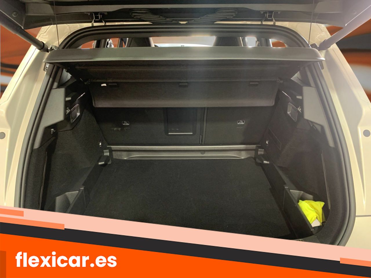 Foto DS Automobiles DS 7 27
