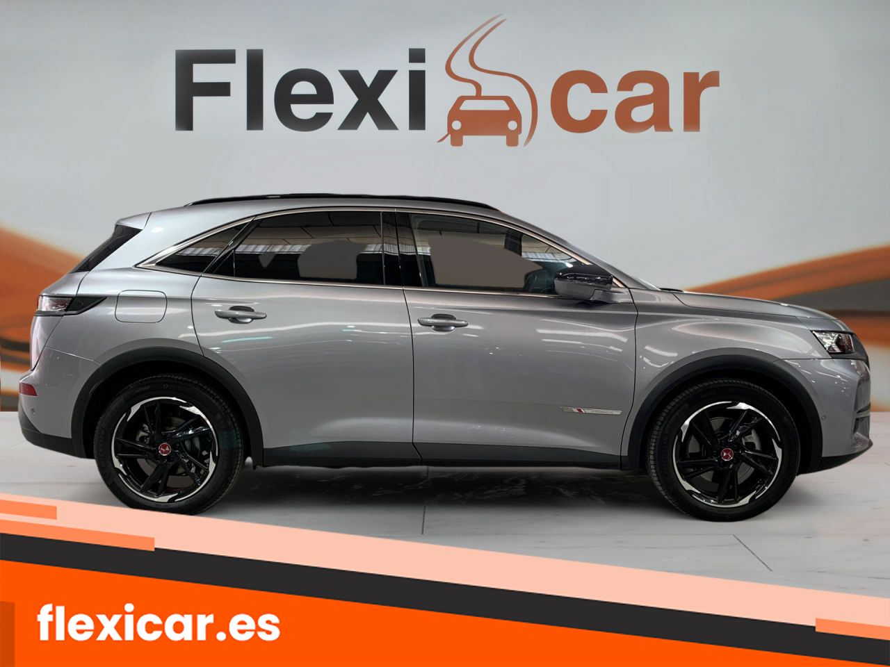 Foto DS Automobiles DS 7 8