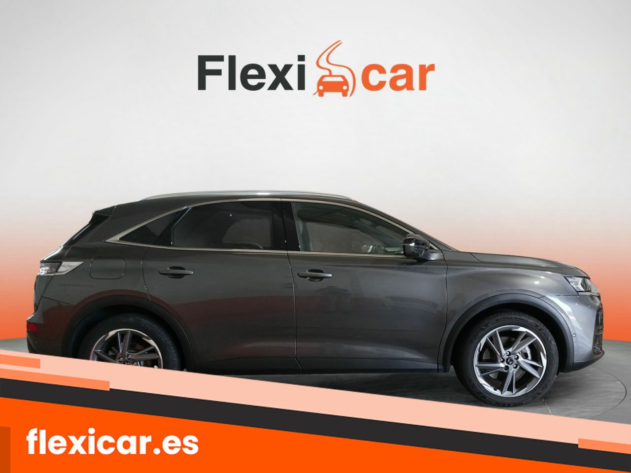 Foto DS Automobiles DS 7 9