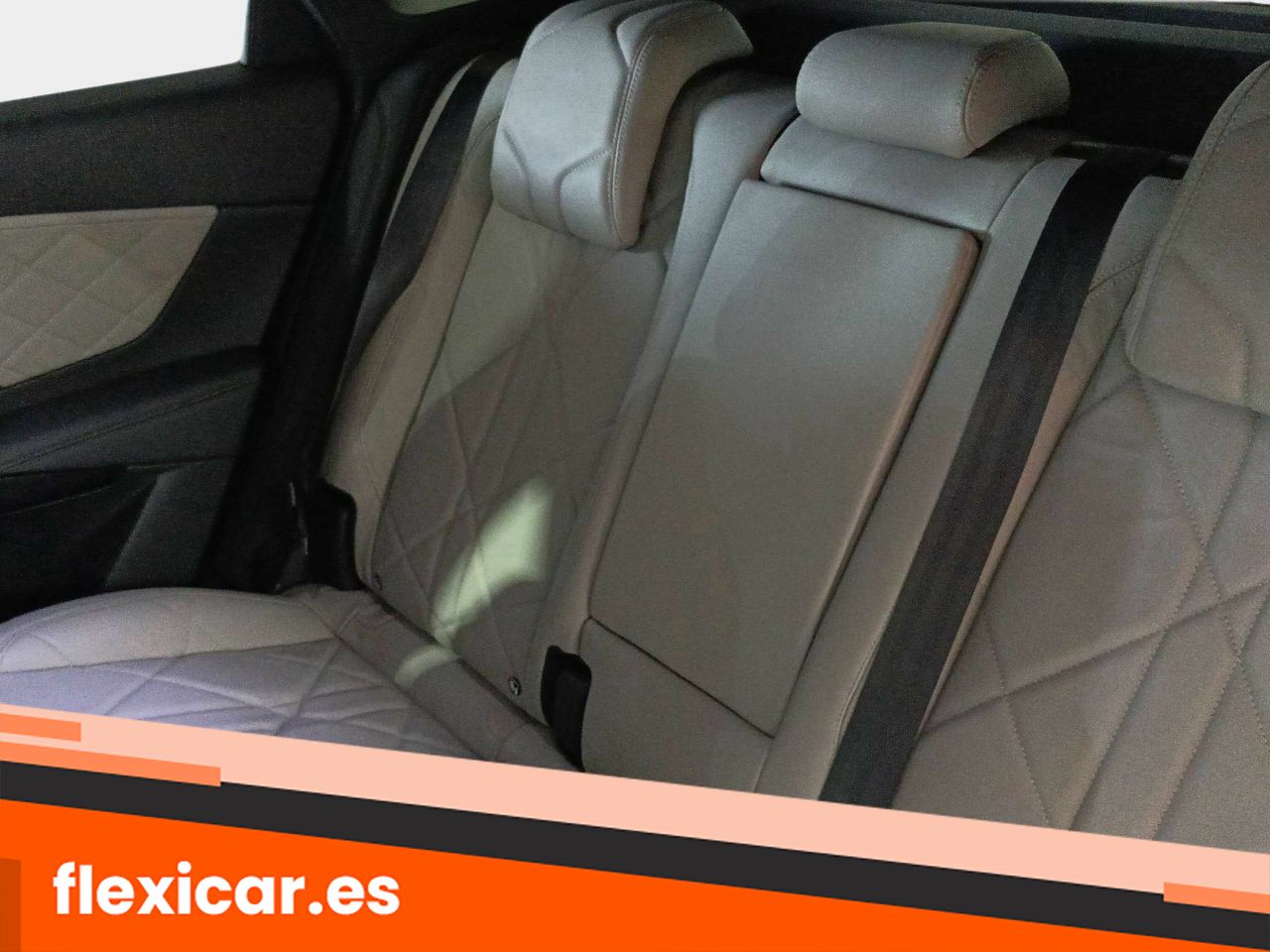 Foto DS Automobiles DS 7 16