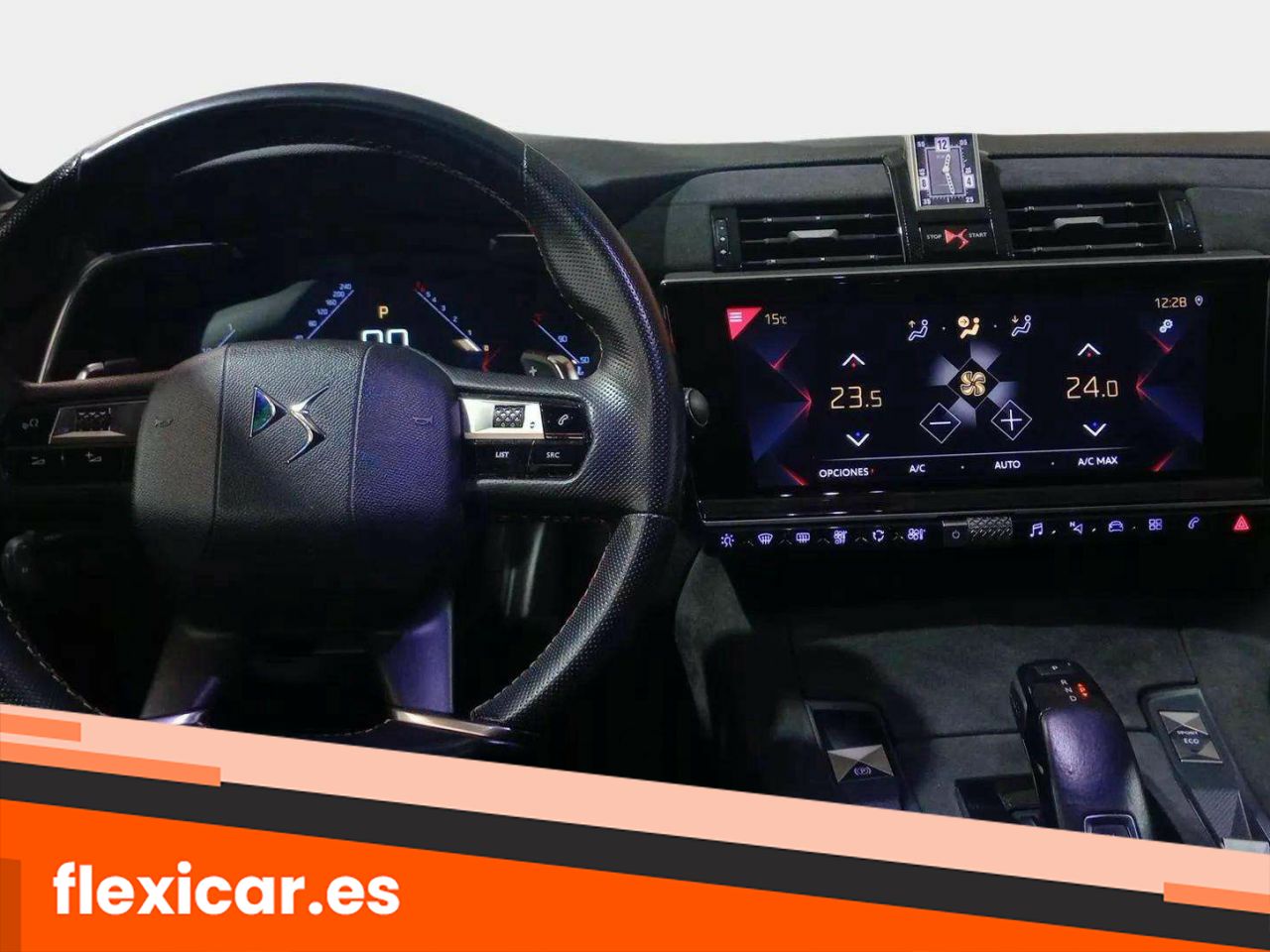 Foto DS Automobiles DS 7 9
