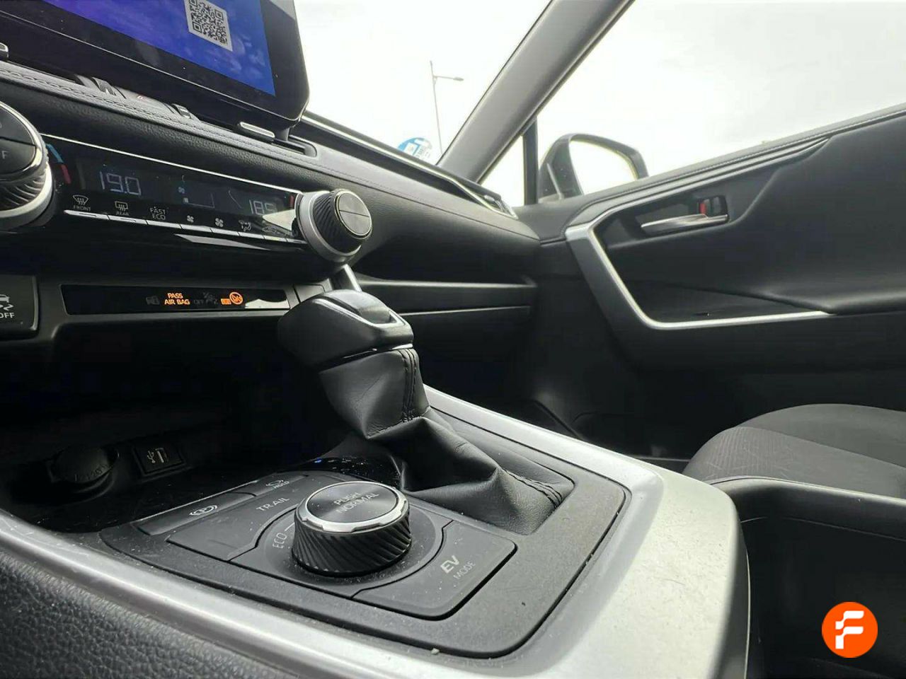 Foto Toyota Rav4 26