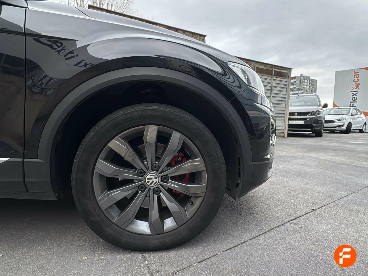 Foto Volkswagen T-Roc 33