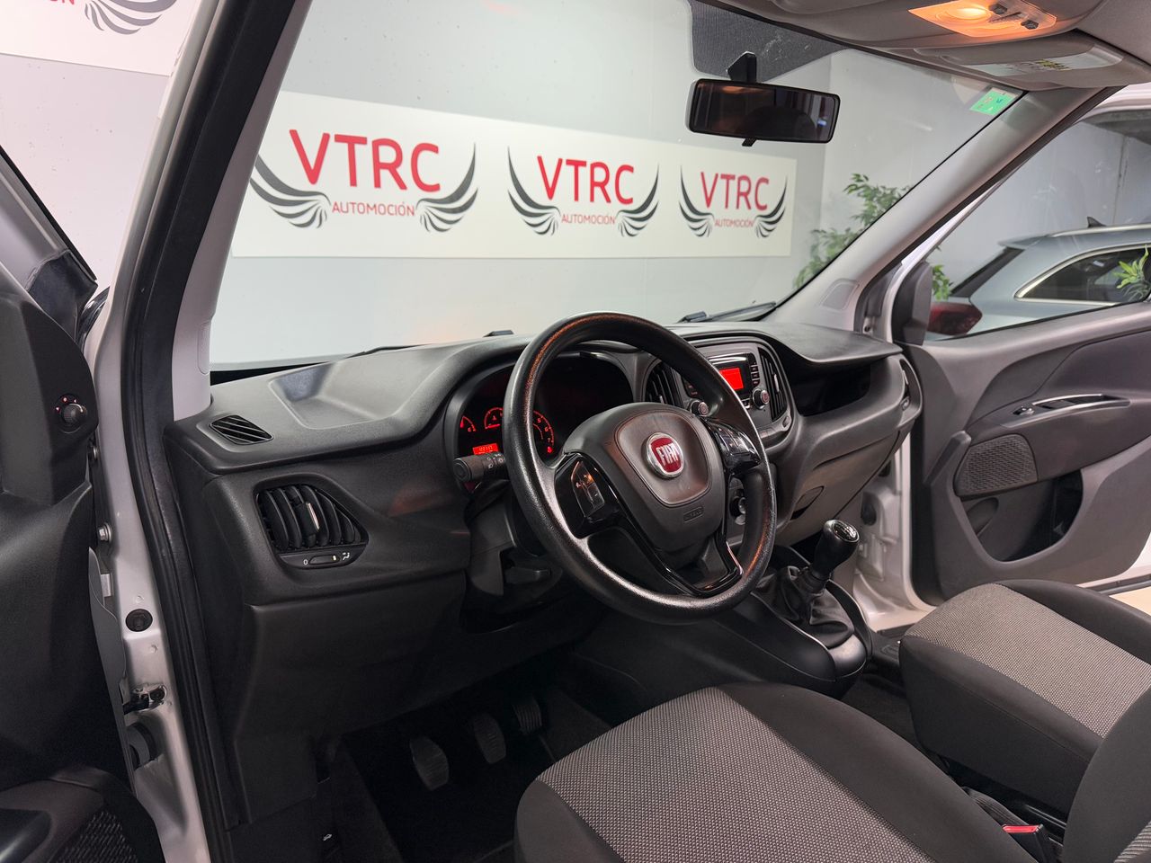 Foto Fiat Doblo 14