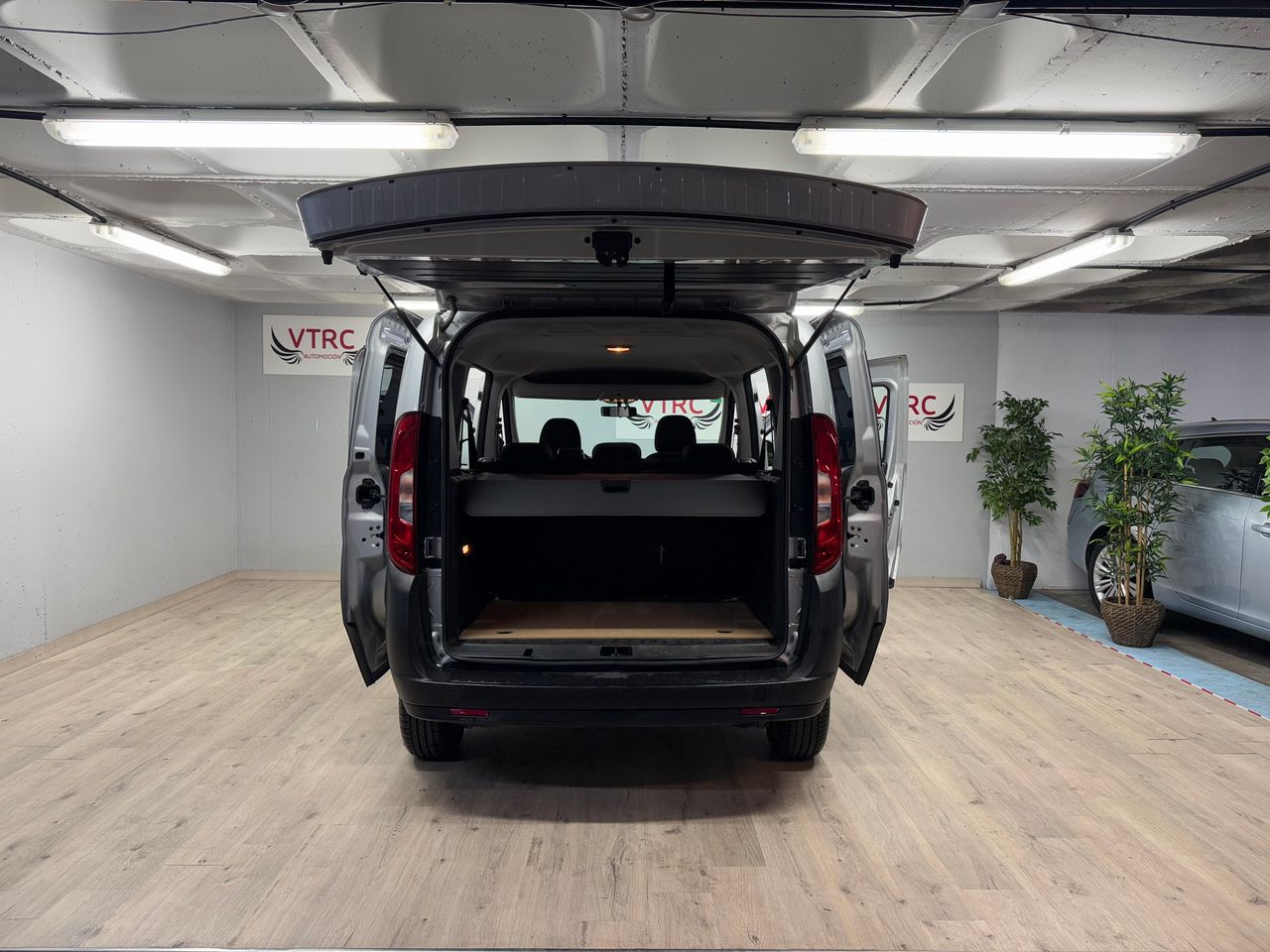 Foto Fiat Doblo 16