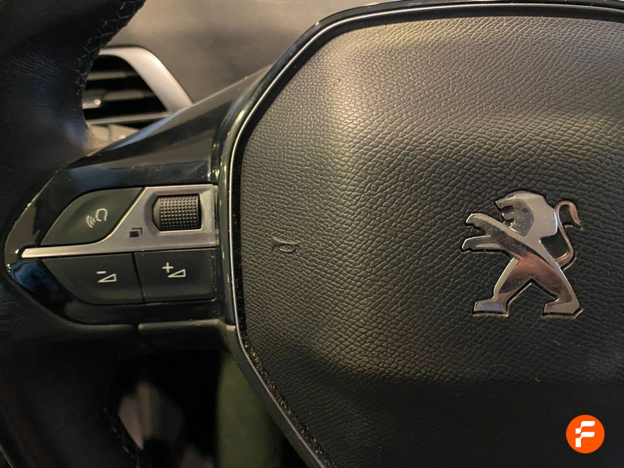 Foto Peugeot 3008 11