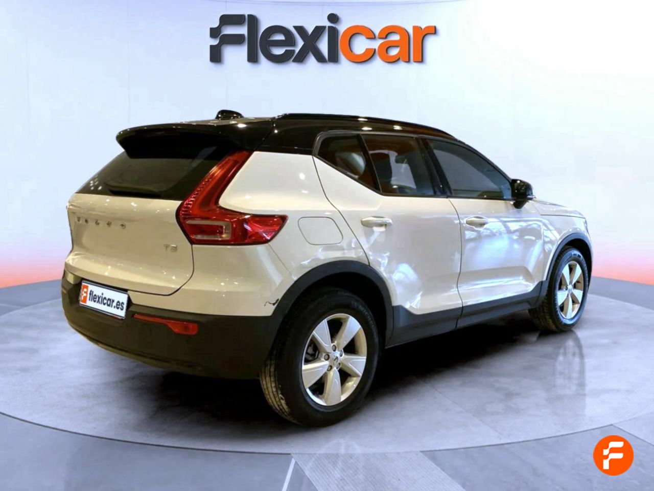 Foto Volvo XC40 8