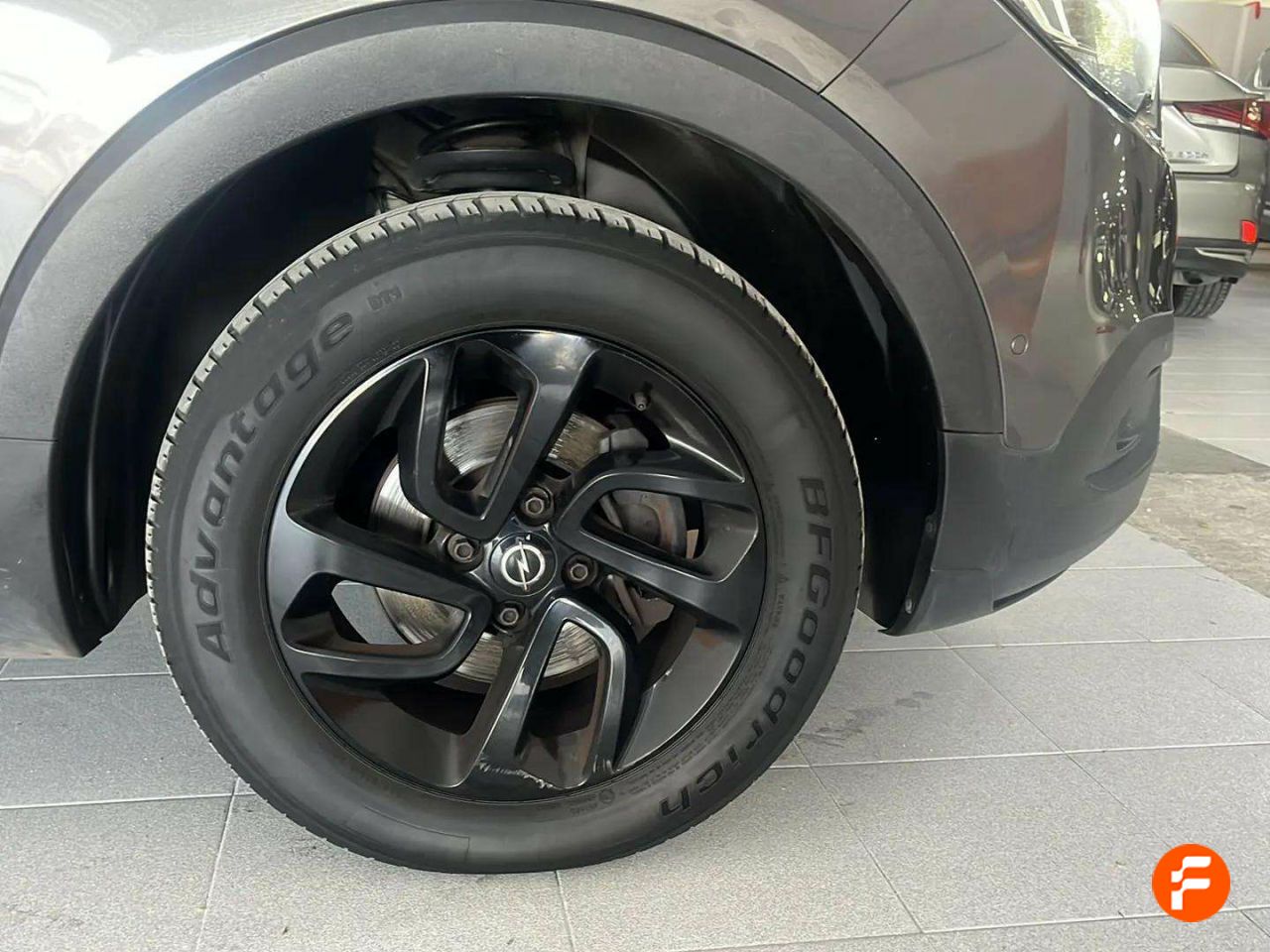 Foto Opel Crossland X 9