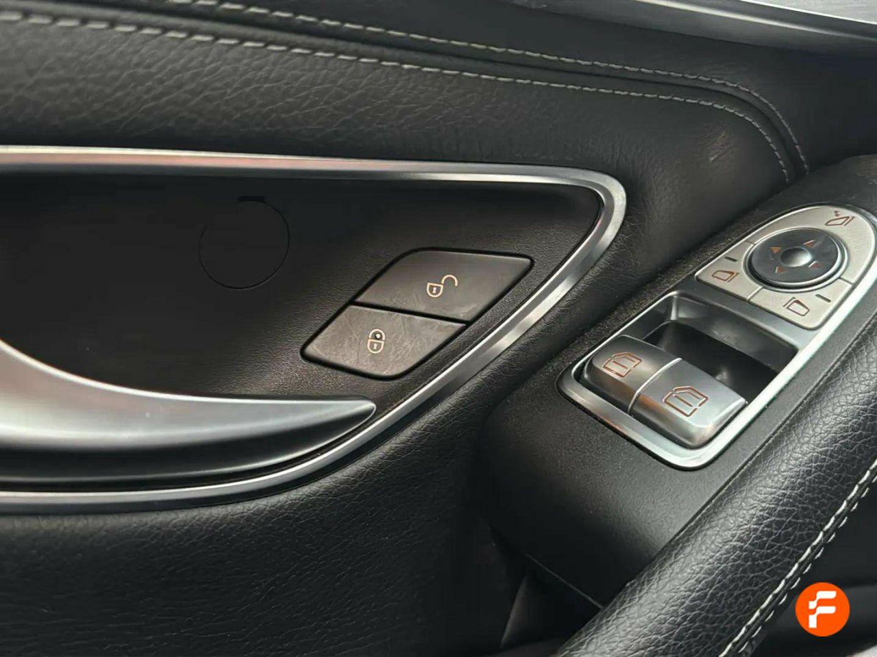 Foto Mercedes-Benz Clase C 29