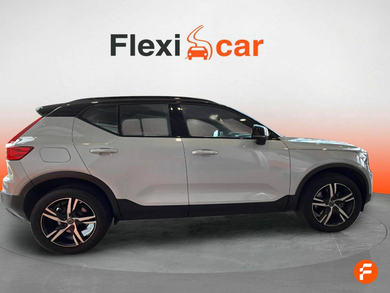 Foto Volvo XC40 4
