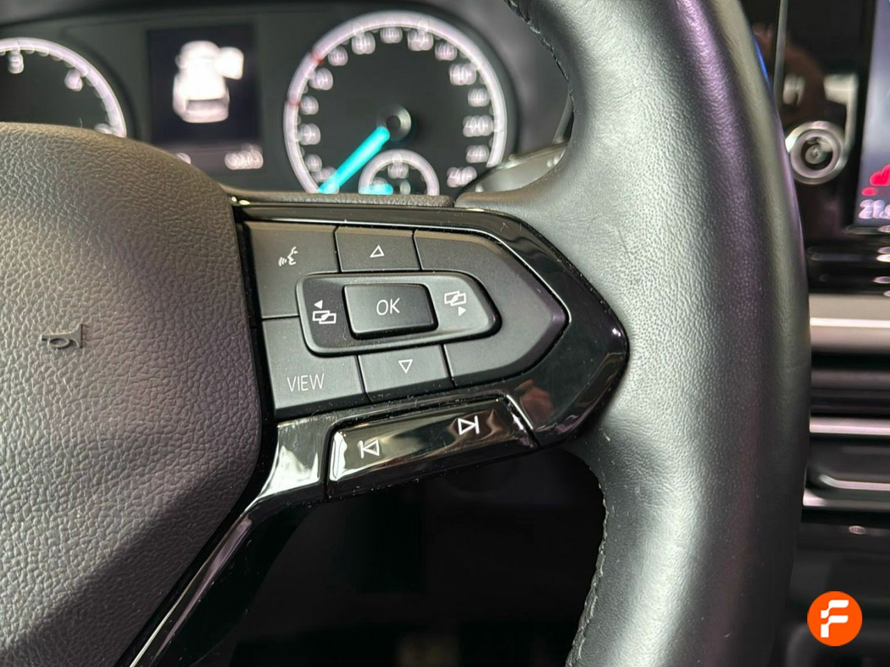 Foto Ford Tourneo Connect 15