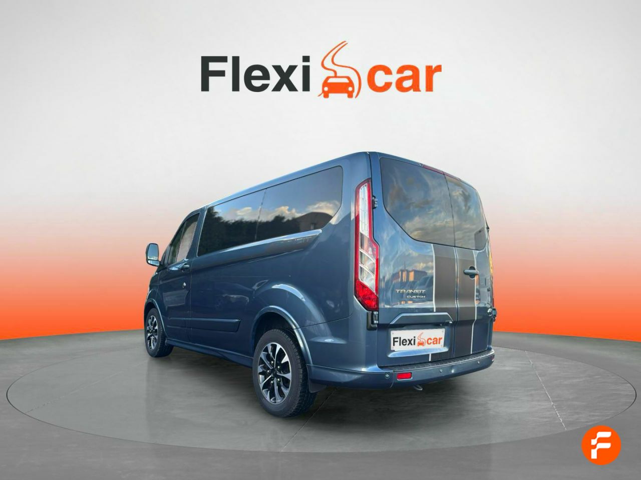 Foto Ford Tourneo Custom 7