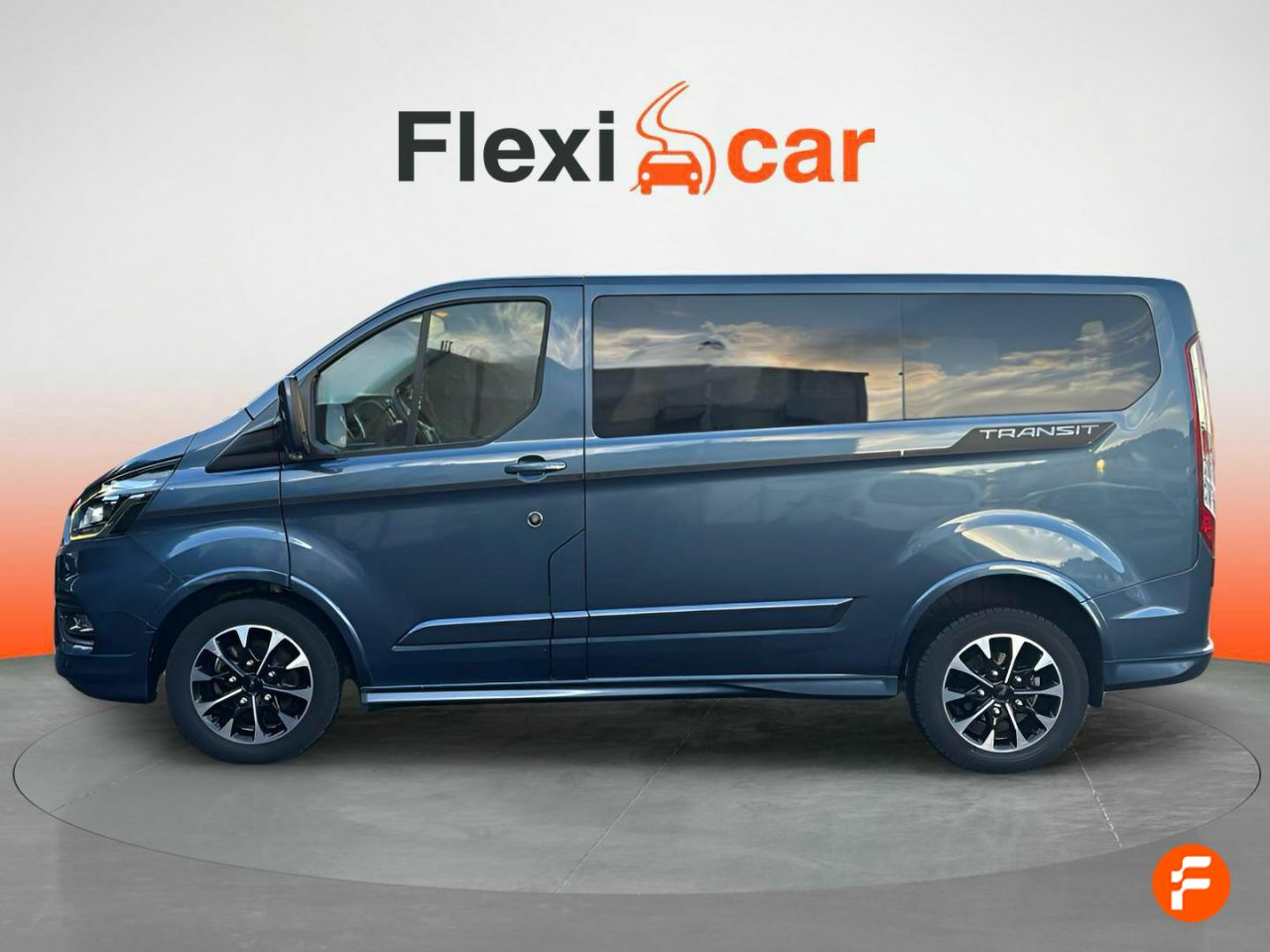 Foto Ford Tourneo Custom 8