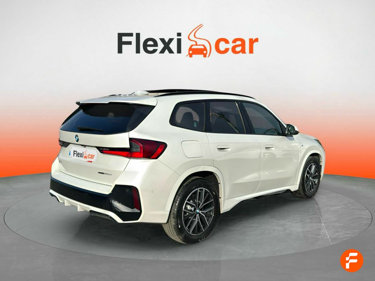 Foto BMW X1 4