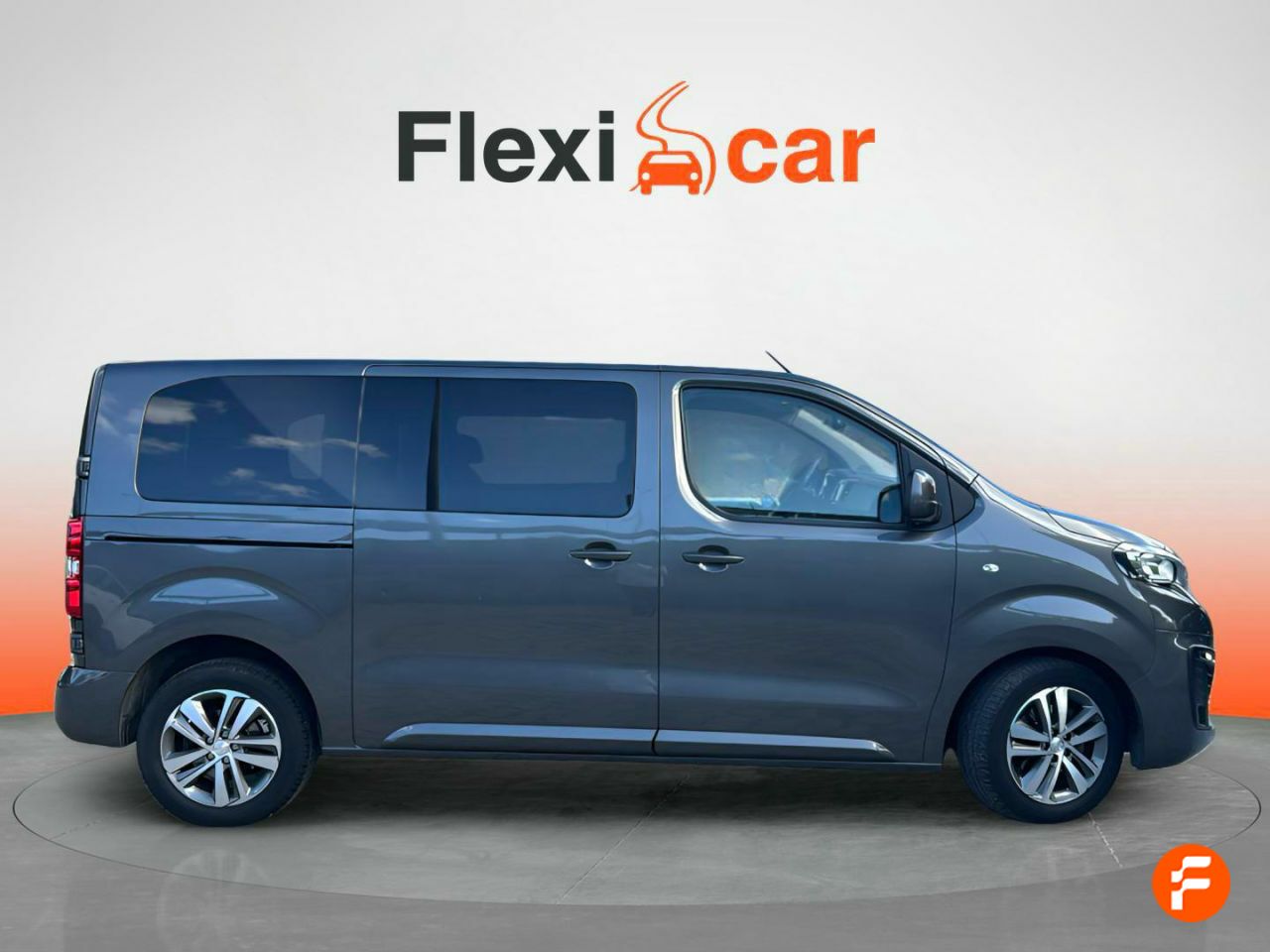 Foto Peugeot Traveller 3