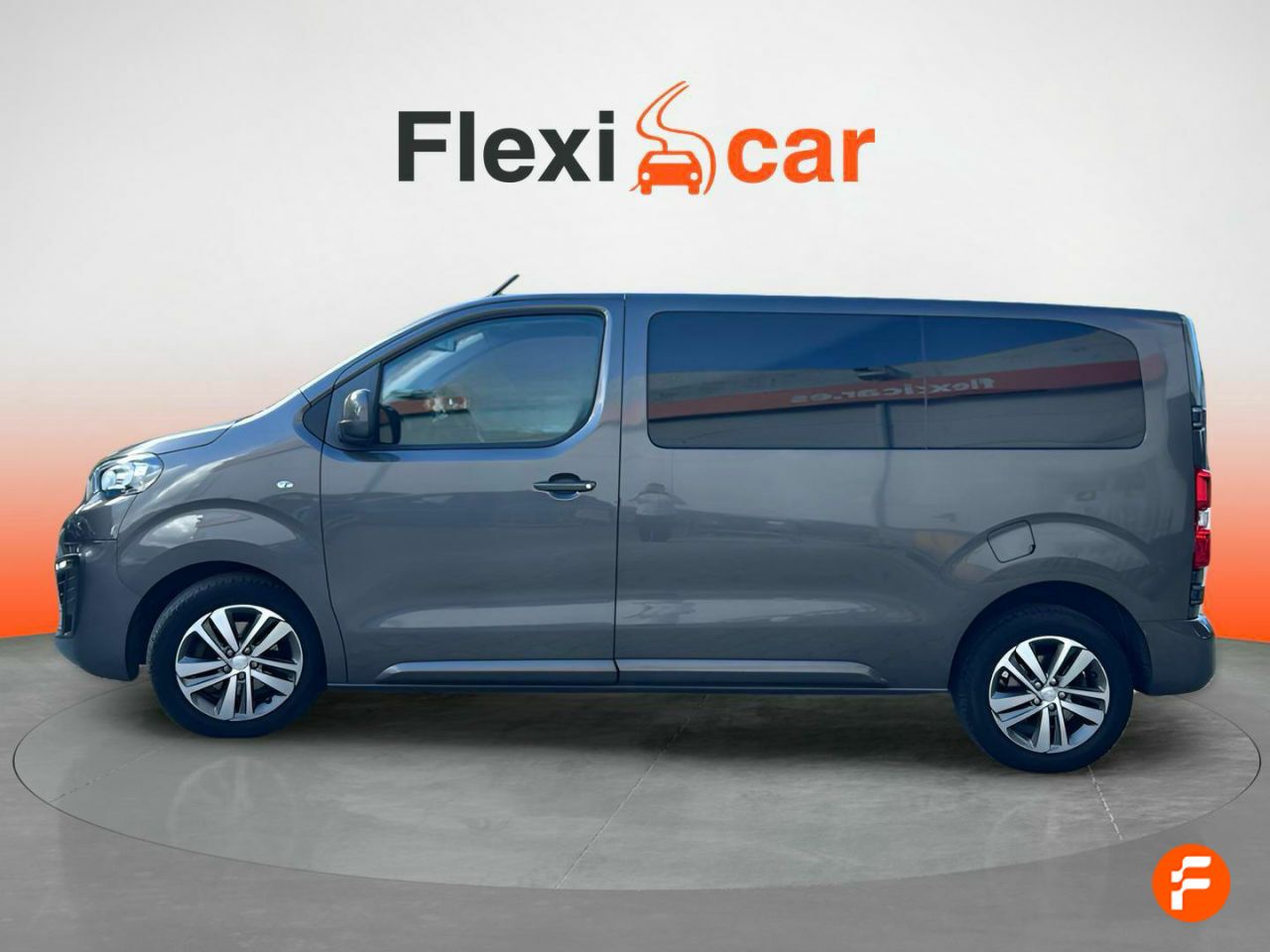 Foto Peugeot Traveller 9
