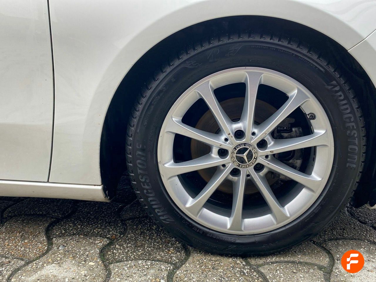 Foto Mercedes-Benz Clase A 4