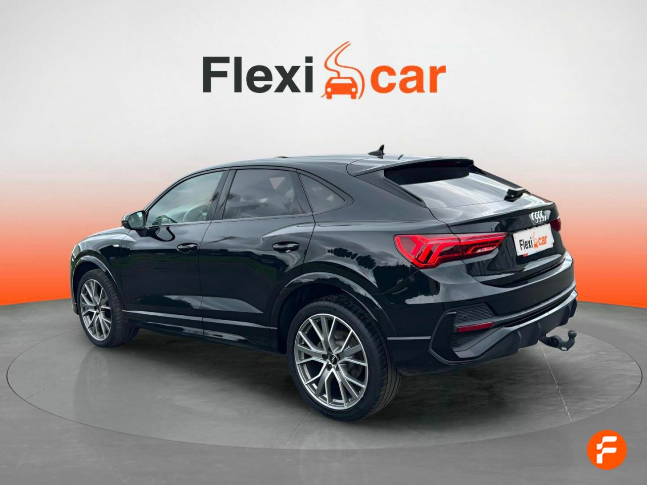 Foto Audi Q3 8