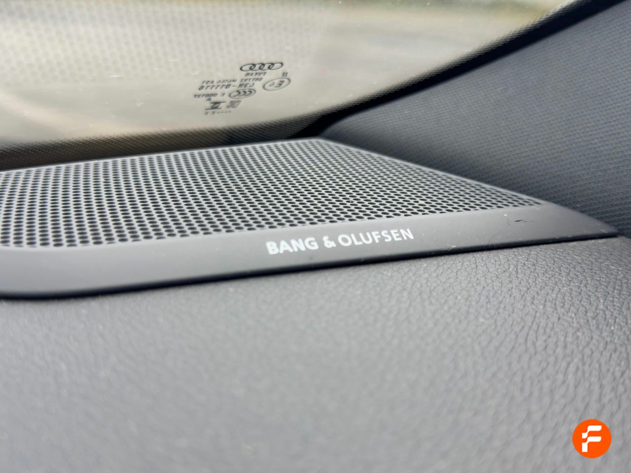 Foto Audi Q3 26