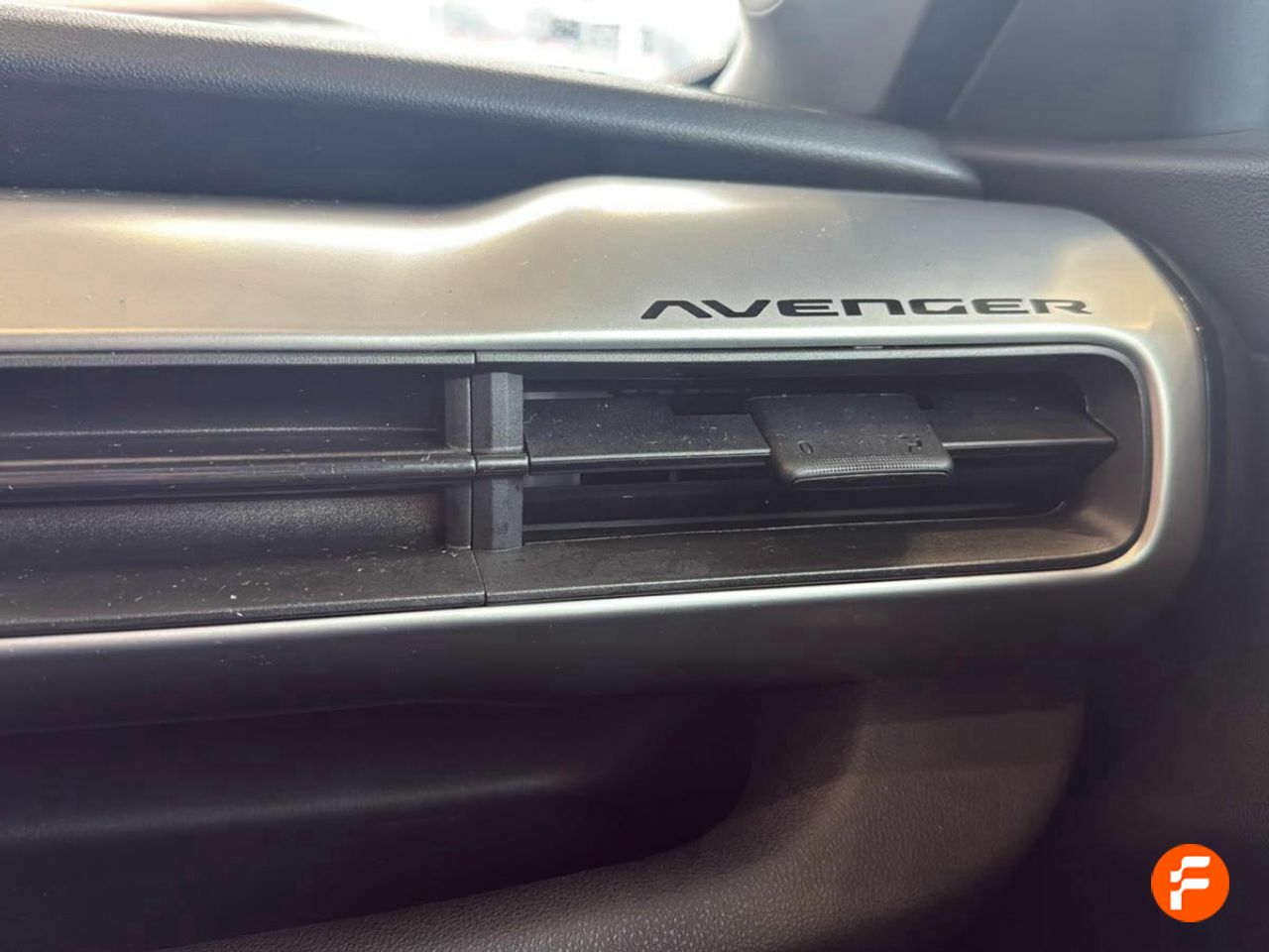 Foto Jeep Avenger 17
